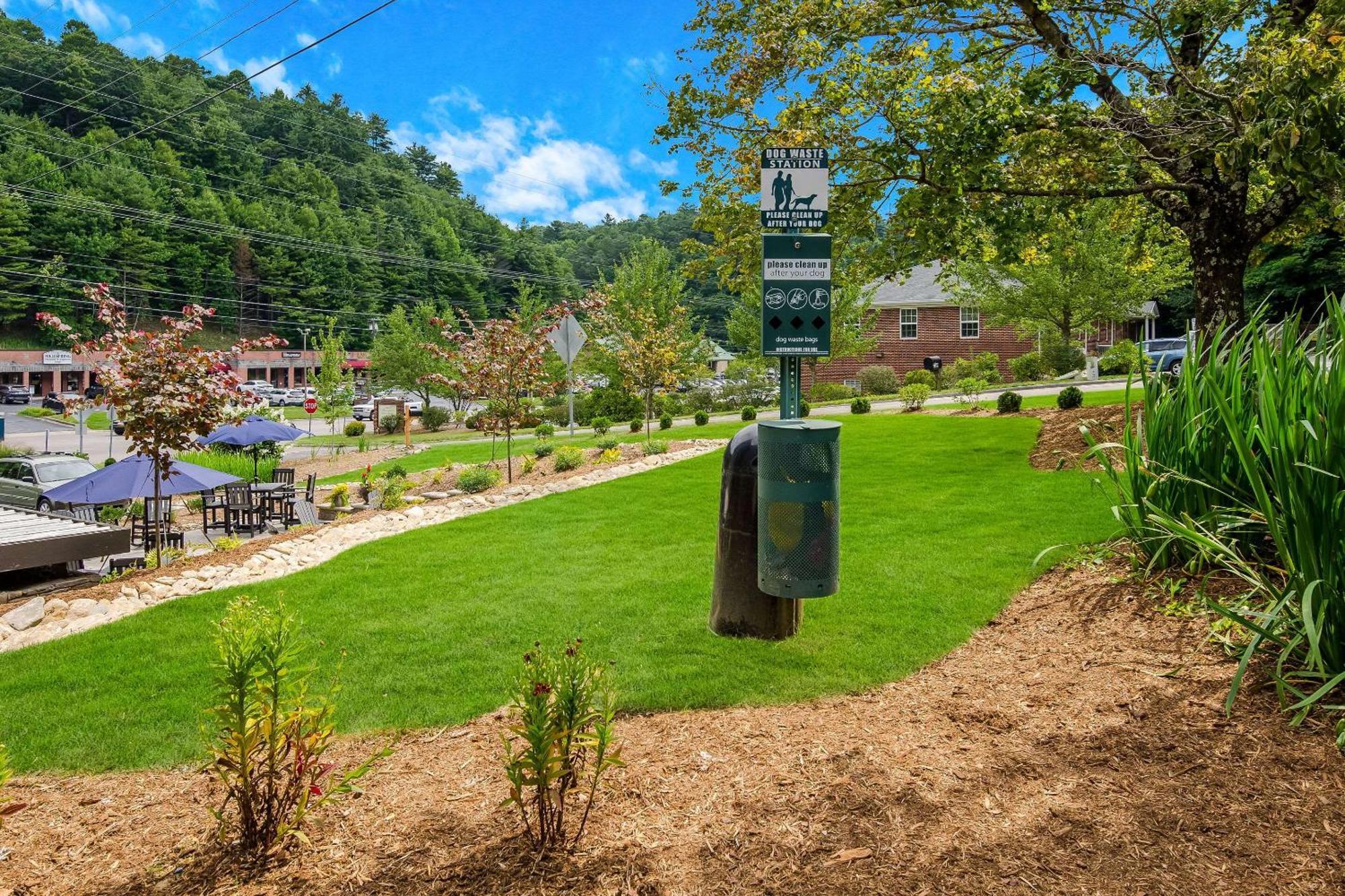 Graystone Lodge, Ascend Hotel Collection Boone Exterior photo