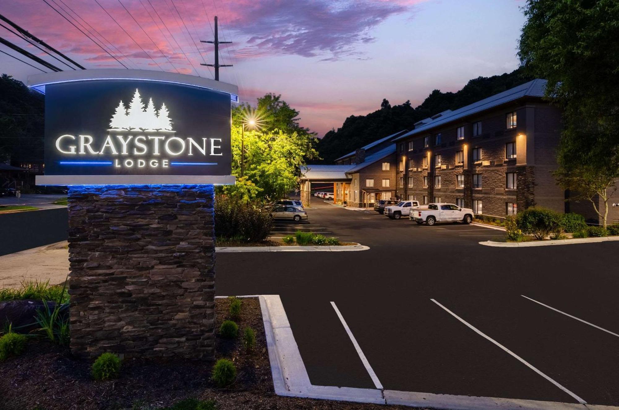 Graystone Lodge, Ascend Hotel Collection Boone Exterior photo