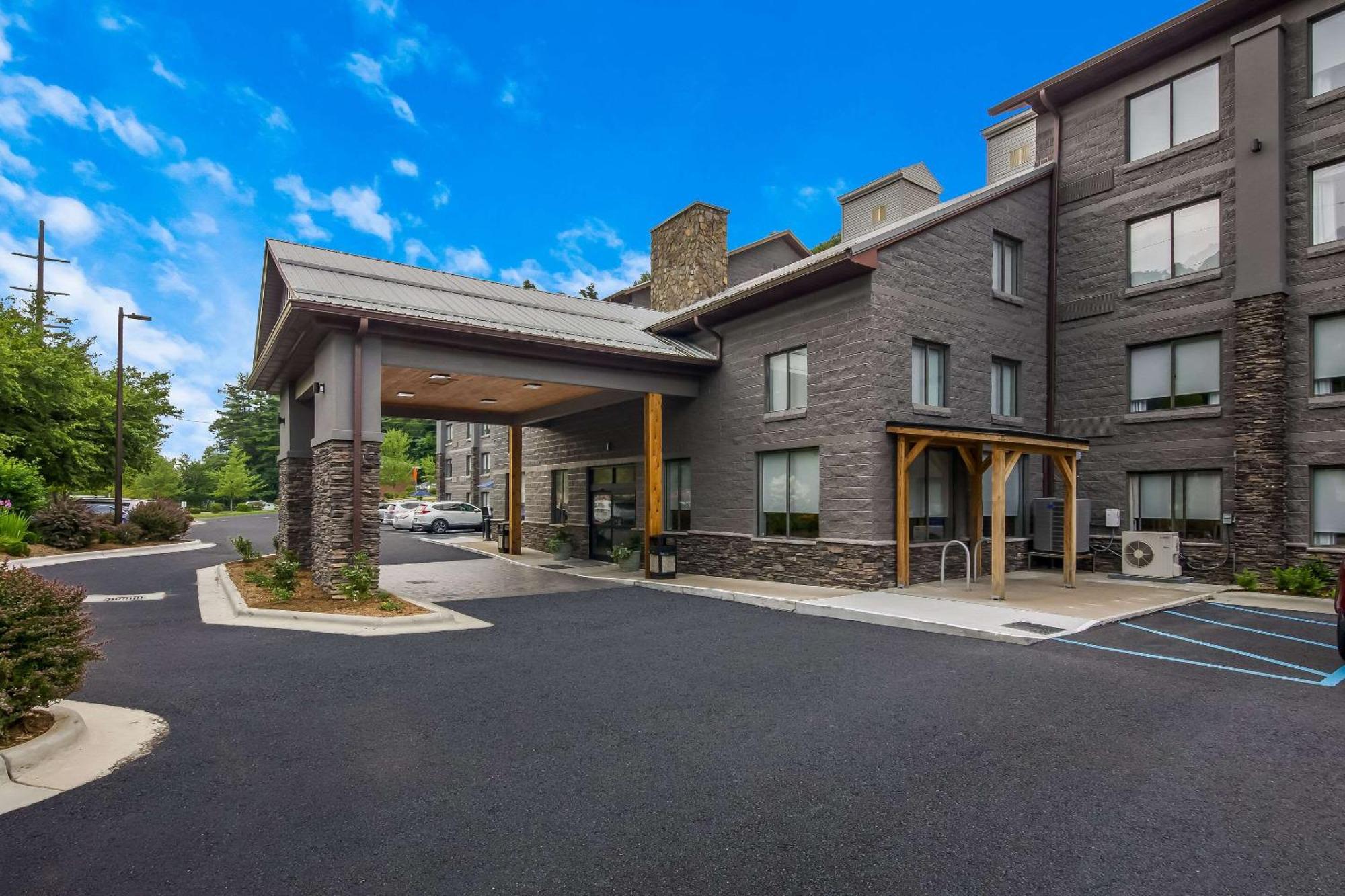 Graystone Lodge, Ascend Hotel Collection Boone Exterior photo