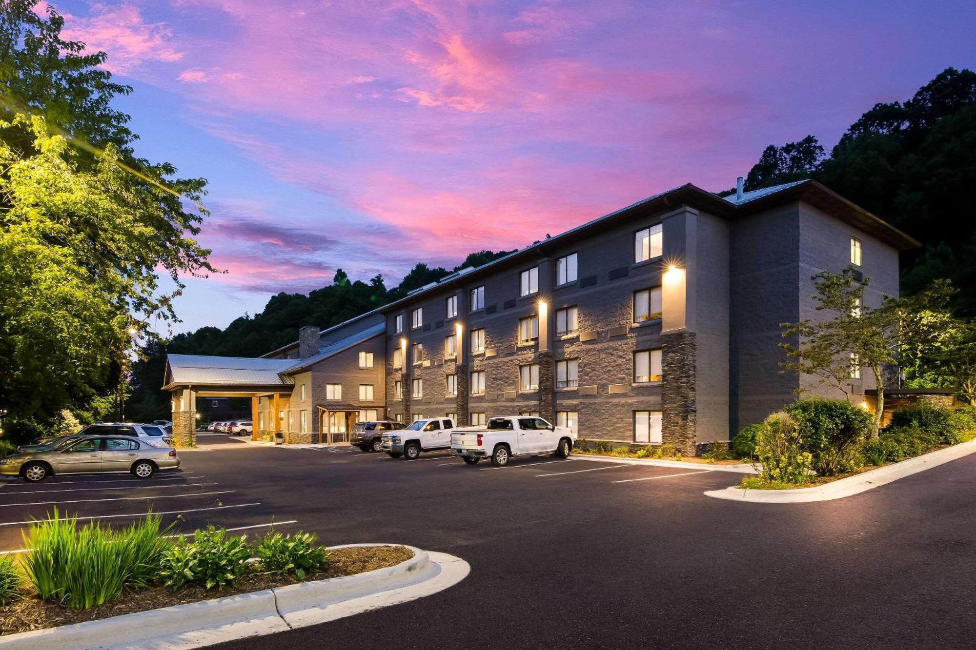 Graystone Lodge, Ascend Hotel Collection Boone Exterior photo