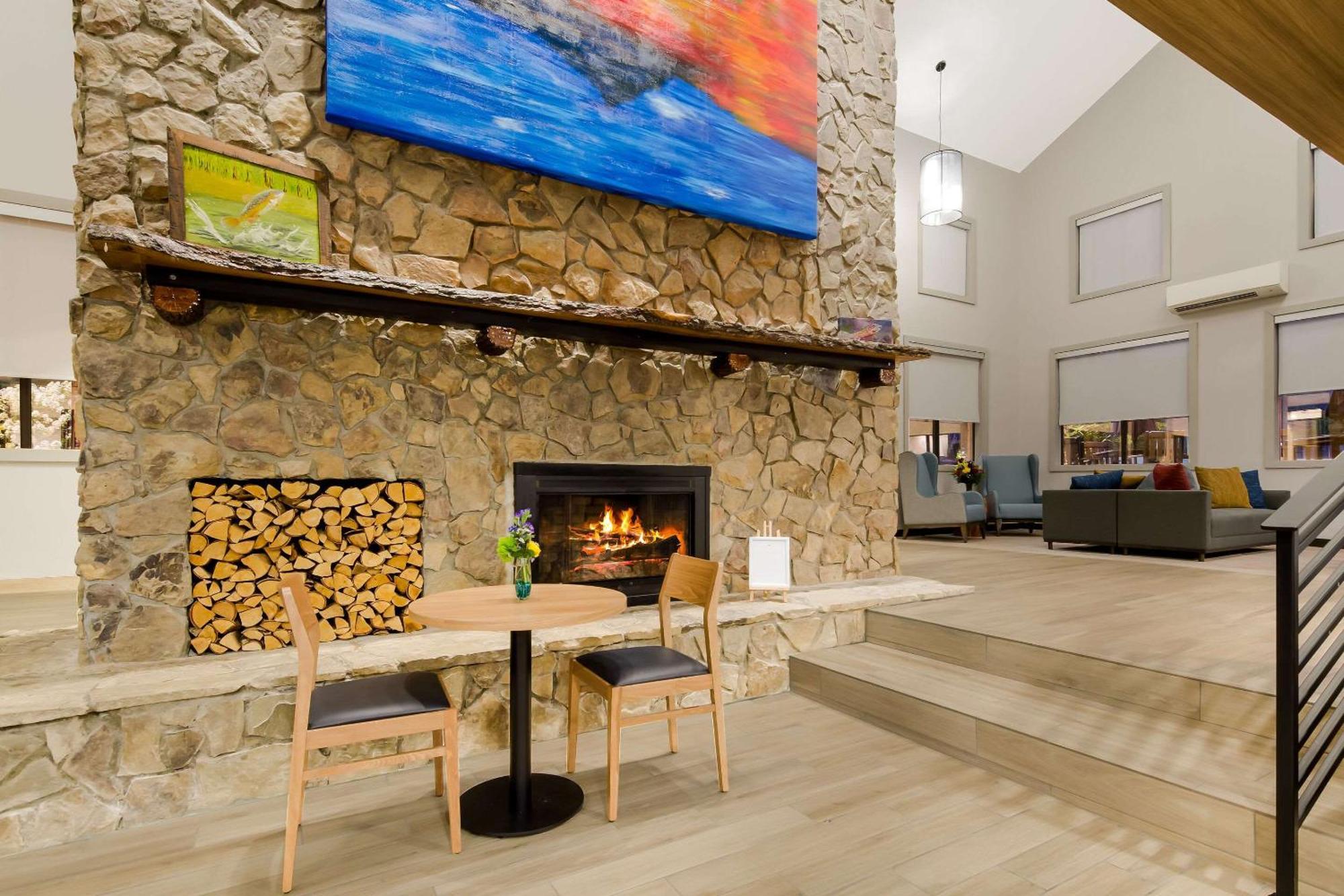 Graystone Lodge, Ascend Hotel Collection Boone Exterior photo